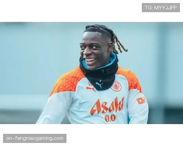 “曼城边锋多库接受采访,详解自己在高速盘带中如何选择传中时机”